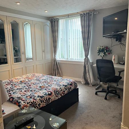 Room In A Home EDI Exterior foto