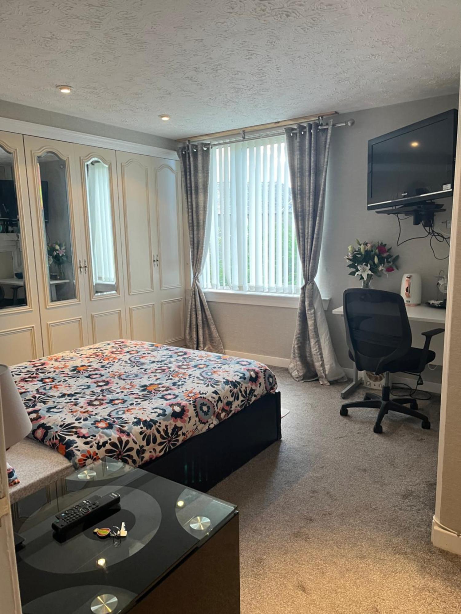 Room In A Home EDI Exterior foto